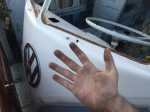 project-car-vw-bus-1967-removing-windscreen-window-glass