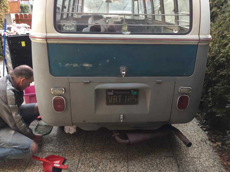 vw-t1-bus-eve-1967-heckklappe