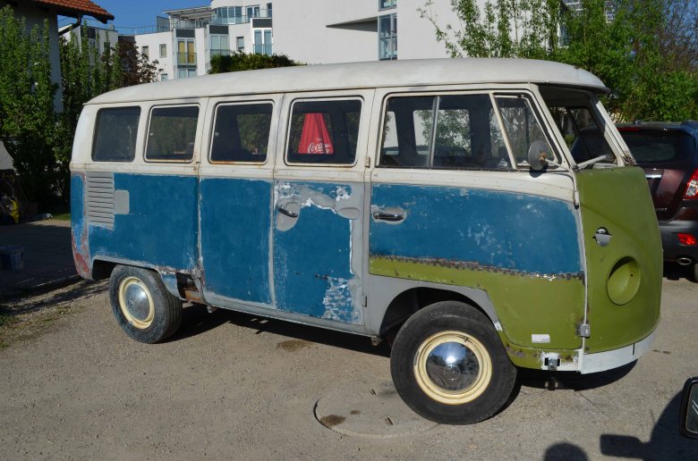 vwt1bus-welding-project-restoration-deluxe