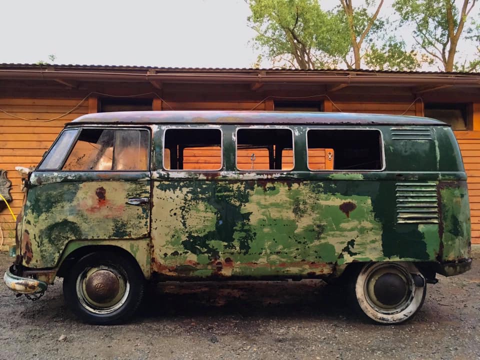 Scheunenfund-VW-Bus-Kastenhofer-Slowakei