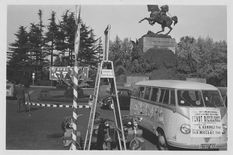Fendt-Dieselross-VW-Bus-1950