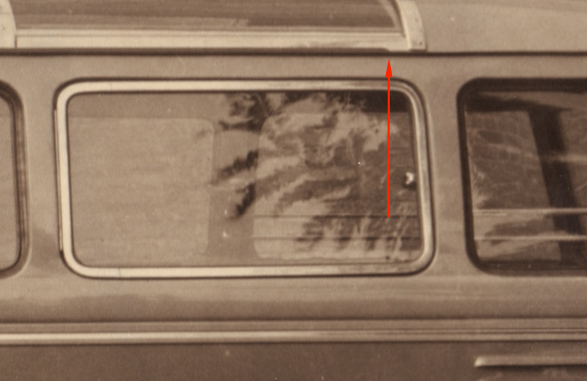 Goeppel-1950-VW-Bus-Barndoor-Deluxe-detail-rain-gutter