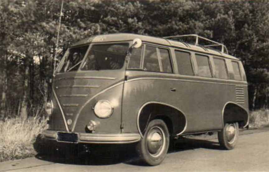 Goeppel-VW-Barndoor-Fensterbus-Umbau