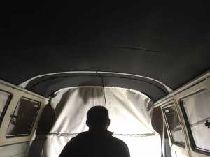 fitting-headliner-vw-split-bus-1967