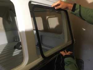 Howto-Install-Windows-VW-T1-Splitbus-1967
