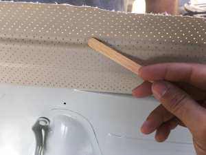 vw-bus-innentapezierung-holzstaebchen