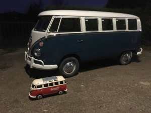 vwt1bulli-bus-mini-kuehltruhe