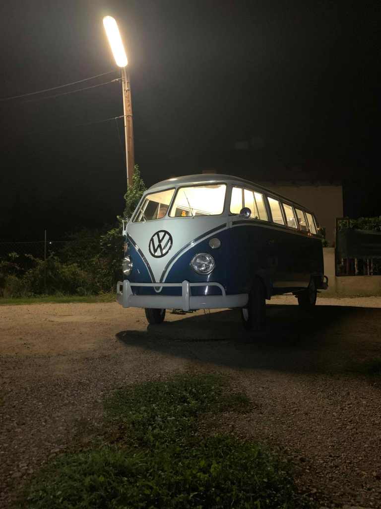 vw-t1-resto-project-night
