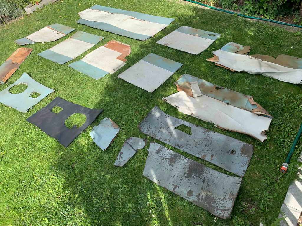 worn-aero-papyrus-interior-panels-volkswagen-bus