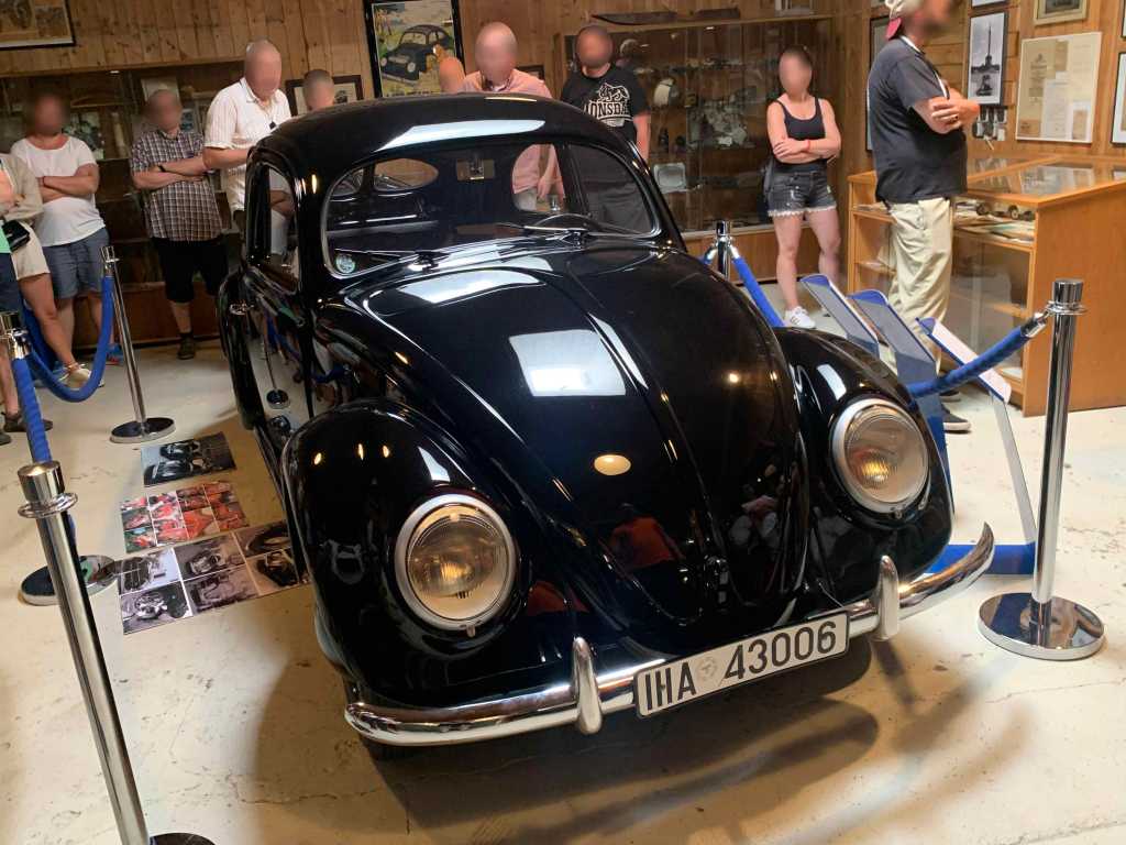 Volkswagen-Typ38-Brezelkaefer-Baujahr1938-Grundmann