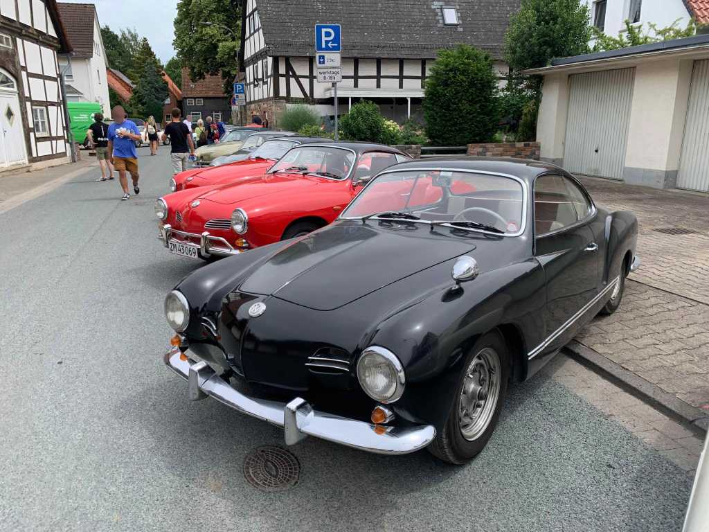 vw-karmann-ghia-veteranentreffen-ho22