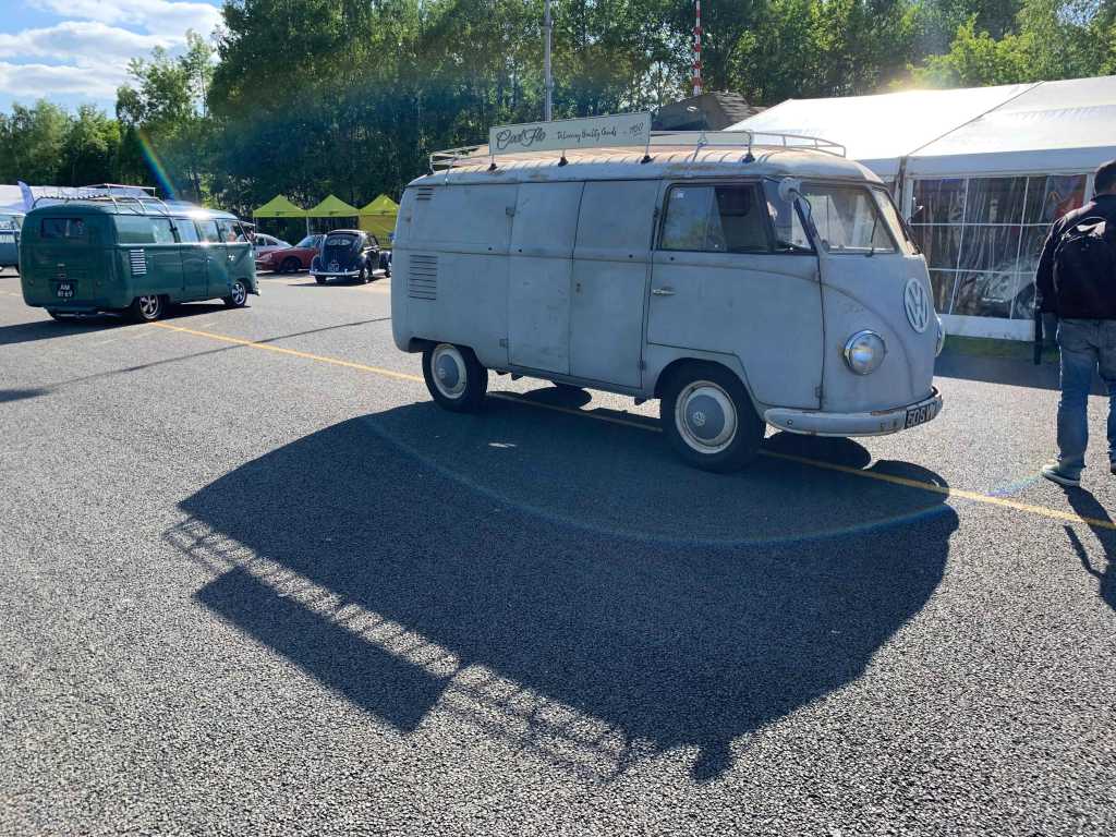 1950-CoolFlo-Panel-VW-T1-Barndoor-Bus
