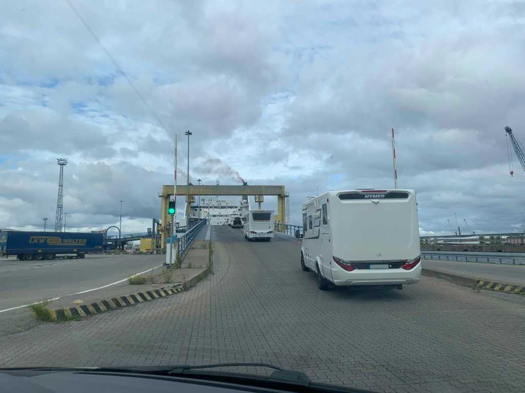 Hafen-Faehre-Deutschland-Schweden