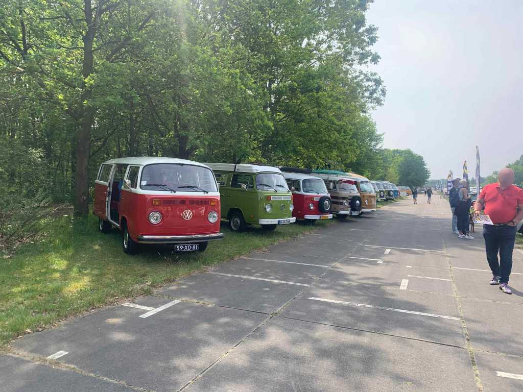 Late-Bay-parking-site-BenPon-Show-2023