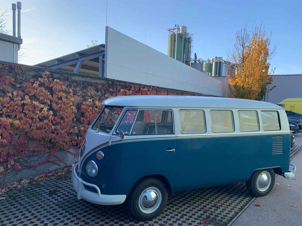 Volkswagen-T1-Bus-Herbst