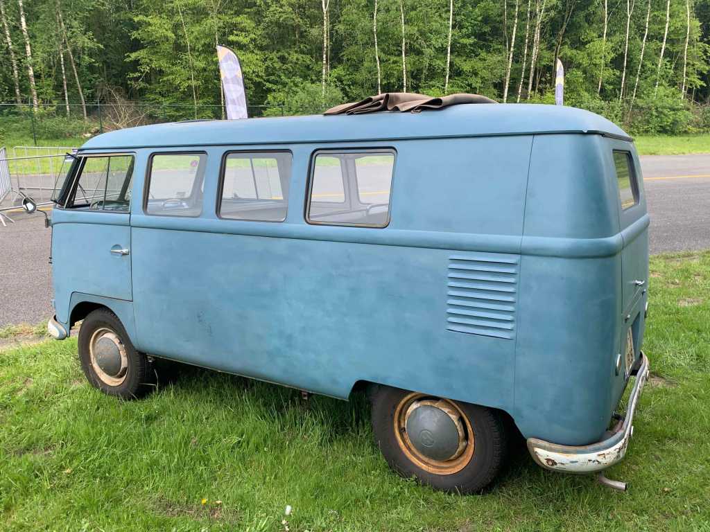 Volkswagen-T1-Bus-Taubenblau-Originallack